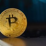 Analytiker spekulerar i att Bitcoin-hashhastigheten, den så kallade Bitcoin hash rate, har sett en betydande ökning nyligen när gruvarbetare kommer tillbaka online för att skörda frukterna av det ökade priset för BTC.