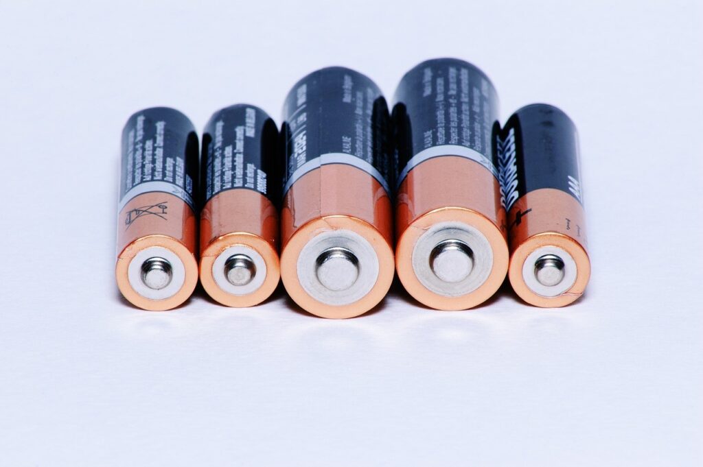 Europas position inom batteribranschen som just nu upplever en batteriboom. År 2030 kommer efterfrågan på litiumjonbatterier att öka med 27 procent å